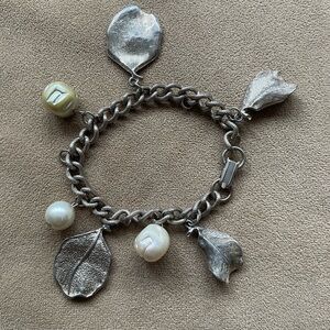 Vintage Leaf Chain Link Pearl Dangle Charm Bracelet Silver